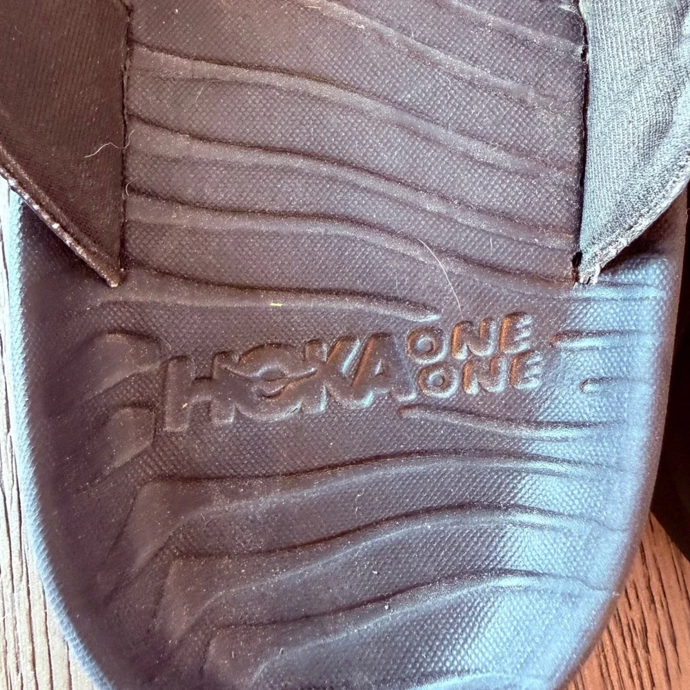 Hoka One One hoka one